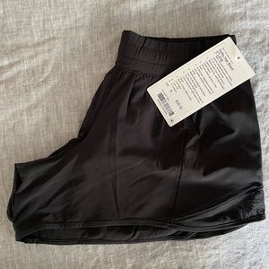 Lululemon Hotty Hot Shorts | Low Rise | Black | 6 | NWT